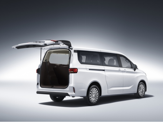 A5 優勢凸顯 北汽制造王牌M7 8AT上市即熱銷2098.png